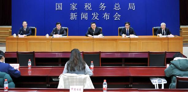 國家稅務(wù)總局啟動(dòng)“春風(fēng)行動(dòng)”，推行全國統一的“首違不罰”